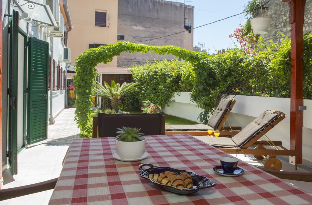 City Center Apartment Kadena Split Exterior photo