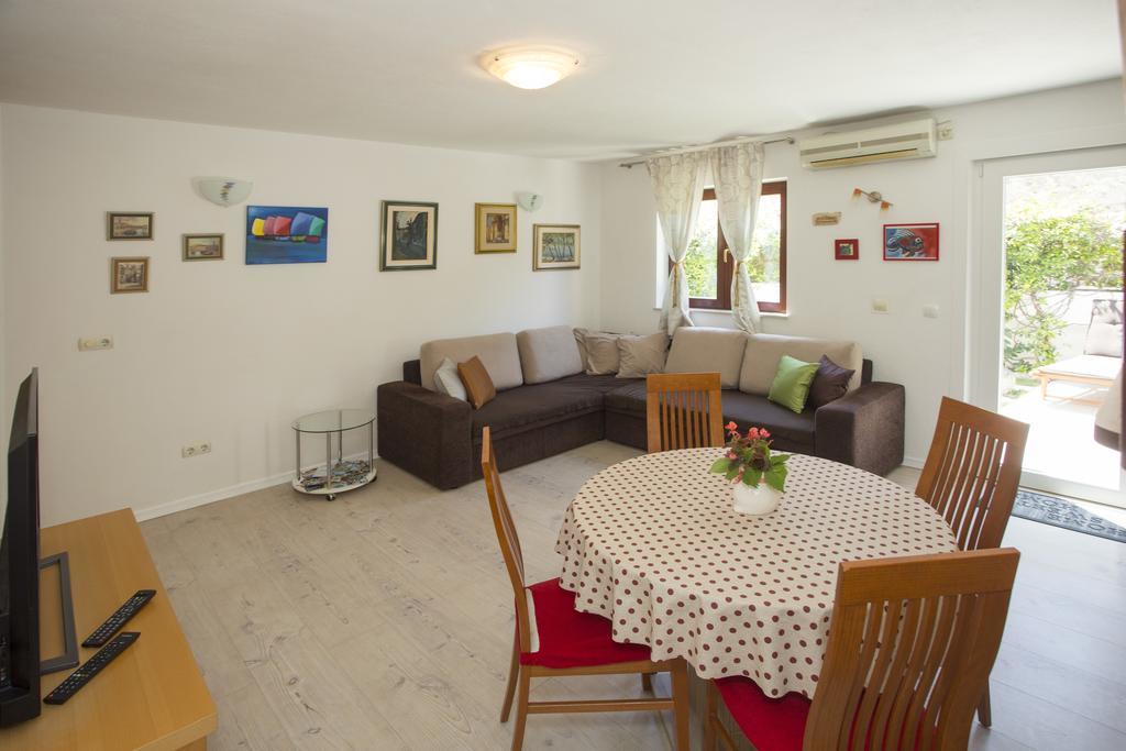 City Center Apartment Kadena Split Exterior photo